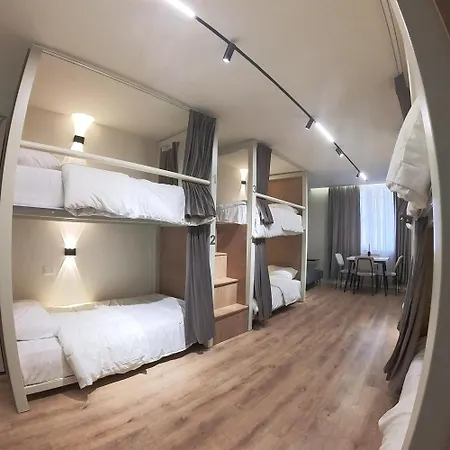 Serenitas Tirana